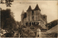 Pau - Le Chateau Vu du Parc à Pau