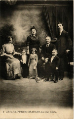 Les Lilliputiens BEARNs dans leur familie