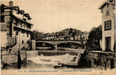Saint-Jean-Pied-de-Port Cascade de la minoterie à Saint-Jean-Pied-de-Port