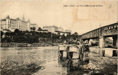 Pau Le Pont d'Oloron et le Gave à Pau
