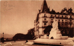 Pau Le Monument aux Morts de la Grande Guerre à Pau