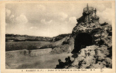 Biarritz Rocher de la Vierge et la Cote du Phare à Biarritz