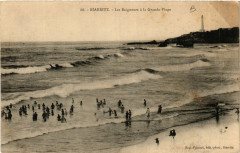 Biarritz Les Baigneurs a la Grande Plage à Biarritz