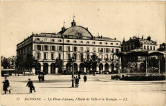 Bayonne - La Place d'armes à Bayonne