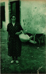Type Basque - Jeune Basquaise -
													64 Pyrénées Atlantiques
												