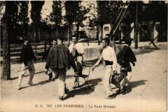 Les Pyrenées - Le Saut Basque