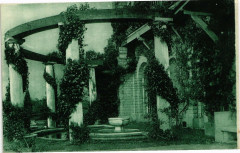 Cambo - Maison Rostand a Anarga - Rhododendron -
													64 Pyrénées Atlantiques
												