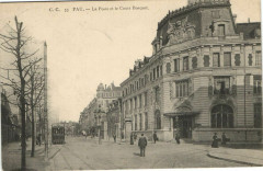 Pau - La Poste et le Cours Bosquet à Pau