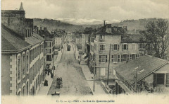 Pau - La Rue du Quatorze-Juillet -
																					64000 Pau
																			