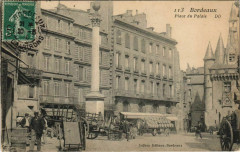 Bordeaux-Place du Palais à Bordeaux