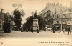 Gironde Bordeaux Place et Statue de Tourny à Bordeaux