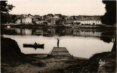 Castillon sur Dordogne Les Bords de la Dordogne