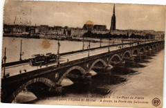 Bordeaux-Le Pont de Pierre à Bordeaux