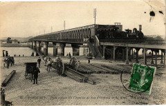 Bordeaux - Pont relicant les chemins à Bordeaux