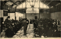 Saint-Nazaire Poissonnerie a l'heure de la criee à Saint-Nazaire
