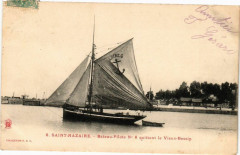 Saint-Nazaire - Bateau-Pilote No 6 quittant le Vieux-Bassin à Saint-Nazaire