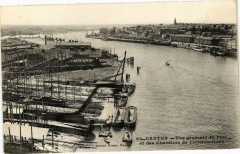 Nantes - Vue générale du Port et des Chantiers de Constructions à Nantes