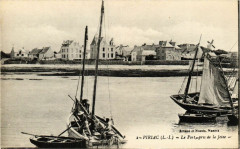Pirlac - Le Port pris de la Jetée -
													44 Loire Atlantique
												
