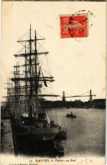 Nantes - Veiliers au Port à Nantes