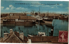 Saint-Nazaire - Transatlantique aux quais d'embarquement à Saint-Nazaire