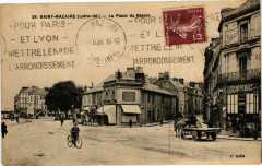 Saint-Nazaire - La Place du Bassin à Saint-Nazaire