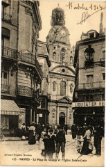 Nantes - La Place du Change et l'Eglise Saint-Croix à Nantes
