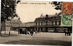 Nantes - La Cour de la Gare de l'Etat à Nantes