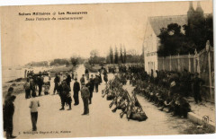 Scenes Militaires - Les Manceuvres - Dans Pattente du contonnement -
													44 Loire Atlantique
												