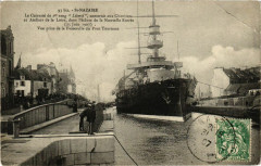 Saint-Nazaire - Le Cuirasse de Ier rang Liberte construit aux à Saint-Nazaire