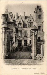 Saumur La Maison des Rois d'Anjou à Saumur