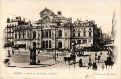 Angers Place du Ralliement le Théatre à Angers