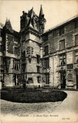 Angers - Le Musée (Logis Barrault) -
																					49100 Angers
																			