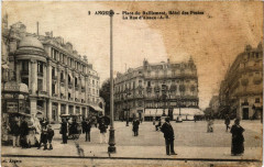 Angers - Plece du Raliement Hotel des Postes La Rue d'Alsace à Angers