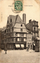 Angers - Vieilles maisons à Angers