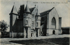 Angers - Le Petit Chateau des Dues d'Anjou et la Chapelle à Angers