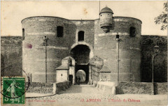 Angers - L'Entrée du Chateau à Angers