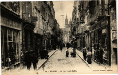 Angers-La rue Saint-Aubin à Angers