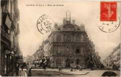 Saumur (M.-&-L.) - Place de la Poste à Saumur
