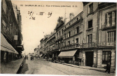 Saumur - Rue d'Orleans (cote Sud) à Saumur