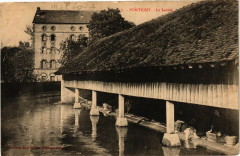Pontigny - Le Lavoir