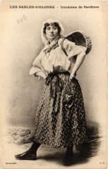 Les Sables-d'Olonne Vendeuse de Sardines aux Sables-d'Olonne