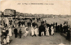 La Plage des Sables-d'Olonne a l'heure du bain -
													85 Vendée
												