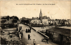 Saint-Gilles-sur-Vie - Le Pont et les Quais