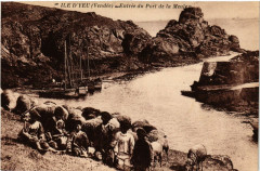 Ile-d'Yeu - Entrée du port de la Meule