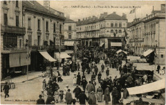 Sable - La Place de la Mairie un jour de Marché -
													72 Sarthe
												