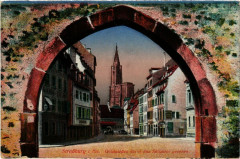 Strassburg-Goldgiessen durch das Spitaltor gesehen