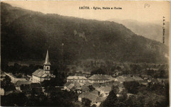Kruth - Eglise - Mairie et Ecoles à Kruth