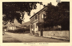 Carte postale ancienne Saint-Hippolyte - Hotel Bellevue
                                                                     à Saint-Hippolyte
                                