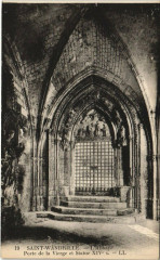 Saint-Wandrille - L'Abbeye Porte de la Viegre et Staue Xiv s.