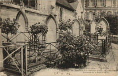 Villequier - Tombaux de la Familie Hugo -
													76 Seine Maritime
												